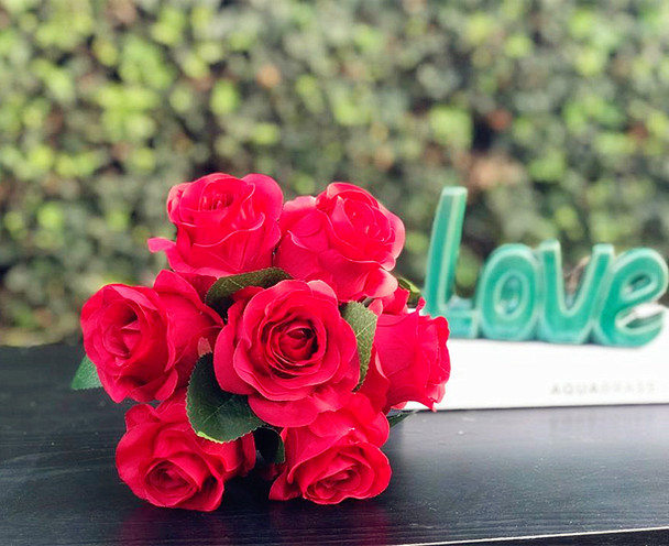 Red Artificial Rose Flower Bouquet  7 pieces with Vase