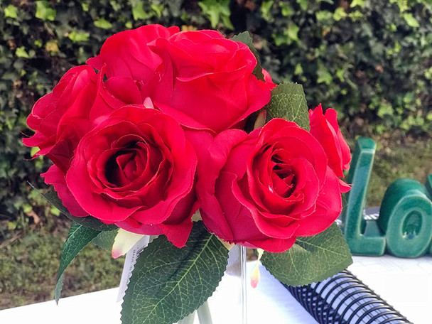Red Artificial Rose Flower Bouquet  7 pieces with Vase