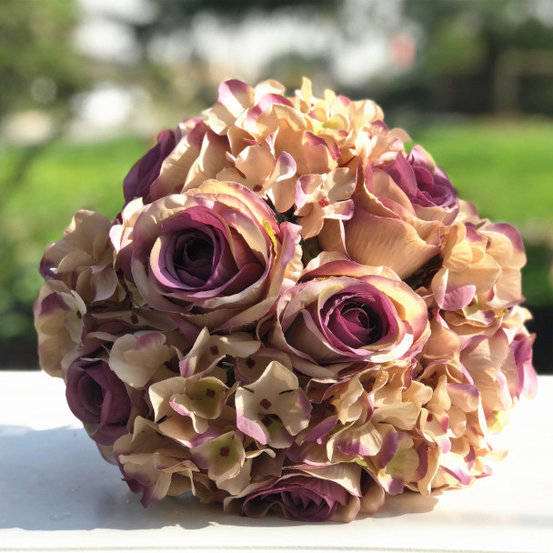 Lavender Cream Artificial Rose and Hydrangea Flower Arrangements with Glass Vase 