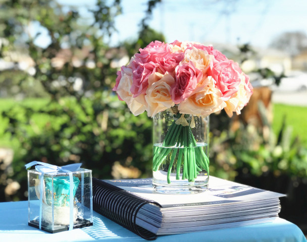 Pink and Blush Artificial Open Rose Flower Arrangements with Glass Vase 