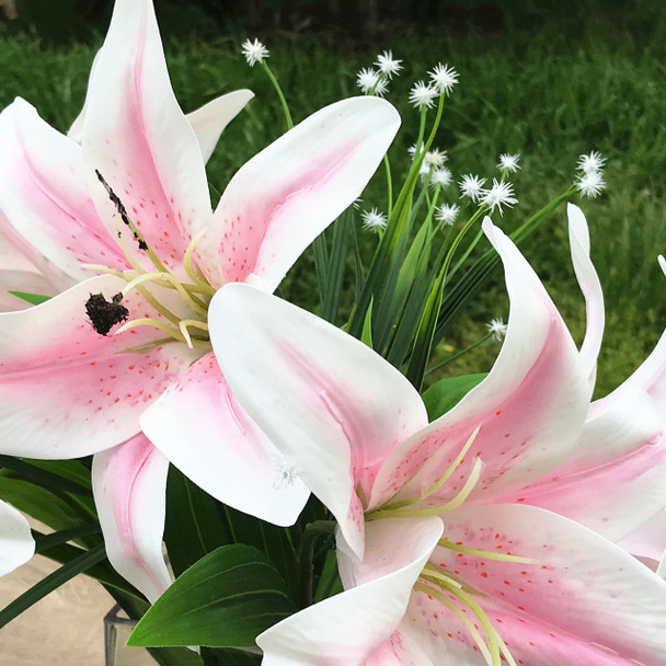 Pink Tiger Lily Real Touch Flower Arrangement in Clear Glass Vase with Faux Water