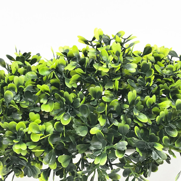 Artificial  Boxwood Grass in  Decorative Vase