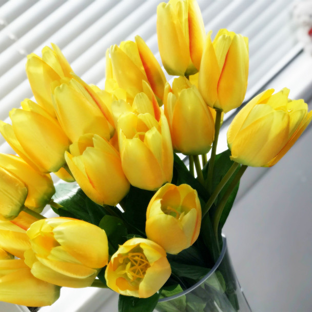 3 Pack Yellow Silk Tulips Arrangement  in Clear Glass Vase with Plastic Pearl For Home Wedding Centerpiece Decoration