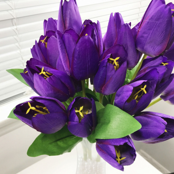 3 Pack Purple Silk Tulips Arrangement in Clear Glass Vase with Plastic Pearl For Home Wedding Centerpiece Decoration 3 Pack Purple Silk Tulips Arrangement in Clear Glass Vase with Plastic Pearl For Home Wedding Centerpiece Decoration