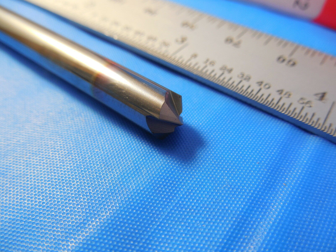 Accupro 21/2 OAL, 1/4 Diam 120° Incl Angle A 4 FLUTE Carbide Chamfer