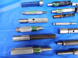 LOT OF PLAIN PLUG GAGES PINS MEMBERS HANDLES GO NO GO TAPERLOCK INSPECTION TOOLS - JH2822LVR