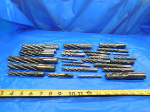 25 PC. LOT HSS END MILLS SIZES FROM 1/4" TO 1" SQUARE BALL NOSE CORNER RADIUS - CB0562LVR