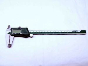 INSIZE #1108-200 ELECTRONIC DIGITAL CALIPER 0 - 8" RANGE .0005" GRADUATION 200mm - MS7058INS