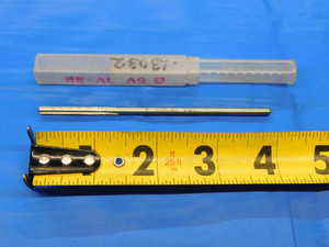 L&I 0.13 O.D. HSS CHUCKING REAMER 4 FLUTE .13 .1300 1/8 .1250 +.0050 OVERSIZE - JC4559AW4