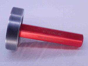 4" 12 UNJ 3B THREAD PLUG GAGE 4.0 4.00 4.000 4.0000 NO GO ONLY P.D. = 3.9523 - DW33015LVR 4" 12 UNJ 3B THREAD PLUG GAGE 4.0 4.00 4.000 4.0000 NO GO ONLY P.D. = 3.9523 - DW33015LVR
