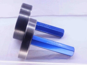 5 1/2 12 UN 2B THREAD PLUG GAGE 5.5 .50 .500 GO NO GO P.D.'S = 5.4459 & 5.4548 - DW35319BG5