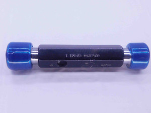 1 1/4 18 UNJEF 3B THREAD PLUG GAGE 1.25 1.250 GO NO GO P.D.'S = 1.2139 & 1.2186 - DW35439BR5 1 1/4 18 UNJEF 3B THREAD PLUG GAGE 1.25 1.250 GO NO GO P.D.'S = 1.2139 & 1.2186 - DW35439BR5