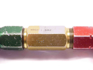 1.5770 & 1.5820 CL Z PIN PLUG GAGE GO NO GO 1.5781 -.0011 1 37/64 40 1.577 1.582 - DM0858CT4