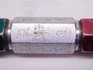.5160 & .5210 PIN PLUG GAGE GO NO GO .5156 +.0004 33/64 13 mm .516 .521 CHECK - DM1041CT4
