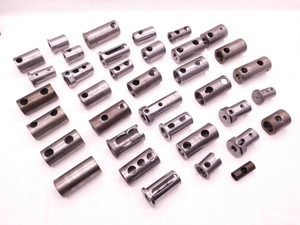 LARGE LOT OF VARIOUS SIZES AND STYLES OF BORING BAR BUSHING ADAPTER SLEEVES