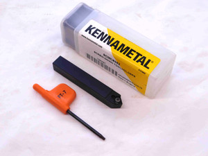 NEW KENNAMETAL SCMCN062 LATHE TURNING TOOL HOLDER 3/8 SHANK CC..2151 INSERTS - DCT-NS1974