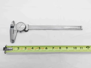 0 - 8" RANGE INSIDE / OUTSIDE VERNIER DIAL CALIPERS .001" GRADUATION  - BR12402CZ5