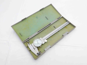 FOWLER 0 - 6" RANGE INSIDE / OUTSIDE VERNIER DIAL CALIPERS .001" GRADUATION - BR12476BB6