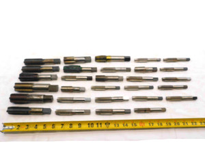 29pc LOT HSS PLUG BOTTOMING & PIPE TAPS STRAIGHT & SPIRAL POINT FLUTE THREADING - NS6215CH5