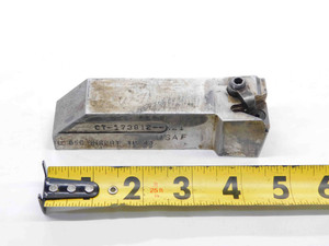 KENNAMETAL LATHE TURNING TOOL HOLDER 1" X 1 1/4 SHANK TP 43 INSERTS 4 1/2 OAL - NS6929CR5
