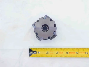 CARMEX ? 2 1/2 O.D. COOLANT THRU THREAD MILL 3/4 PILOT 5/16 KEY HOLDS 9 INSERTS - JG6282BL5
