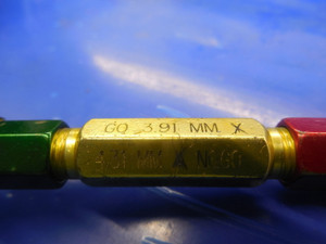 3.910 & 4.310 MM CLASS X SMOOTH PIN PLUG GAGE GO NO GO 4 4.0 MM .1875 -.0178