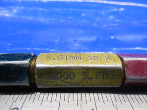 5.510 & 5.710 MM CLASS X SMOOTH PIN PLUG GAGE GO NO GO 5.50 6.0 MM .2500 -.025