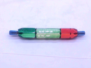 10 32 UNF 2B THREAD PLUG GAGE #10 .190 .1900 GO NO GO P.D.'S = .1697 & .1736 - CS7199NT