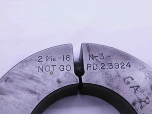 2 7/16 16 N 3 THREAD RING GAGES 2.4375 GO NO GO P.D.'S = 2.3969 & 2.3924 UN-3 - DW13370RD