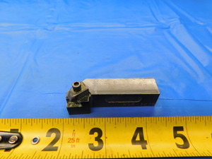 KENNAMETAL NSR-102B LATHE TURNING TOOL HOLDER 5/8 SQUARE SHANK 2.572" OAL - MB7097AK2