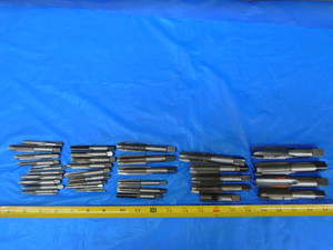 37 PC LOT HSS TAPS SIZES INCLUDE 3/8 - 24 NF, 7/16 -20 NF, 7/8 - 9 NC MACHINIST - MB8513AZ2