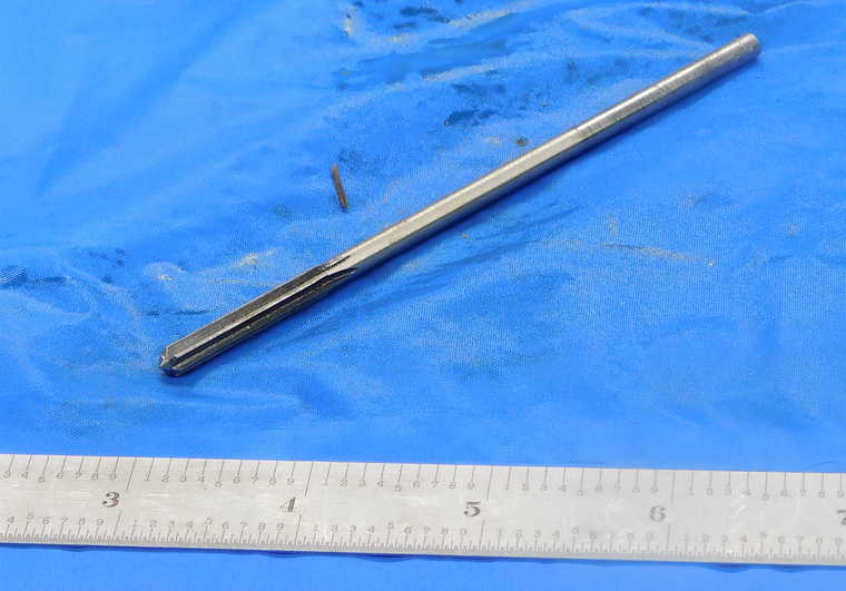 .187" OD HSS REAMER 11/64" SHANK 6 FL .187 .1870 3/16 .1875 -.0005 UNDERSIZE - DE0752BM2