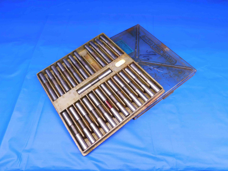 DELTRONIC TENTH PLUG GAUGE SET 5/16 .3113 - .3137 IN .0001 .3125 MISSING .3120 - BR6998BK4