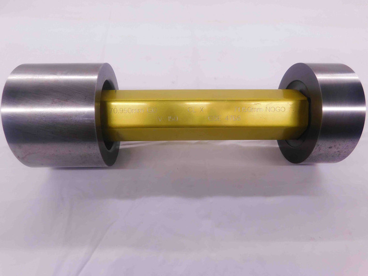 70.95 & 71.150 CL X mm PIN PLUG GAGE GO NO GO 71.000 -.050 71 2.8012 70.95 71.15 - MW0522CM4
