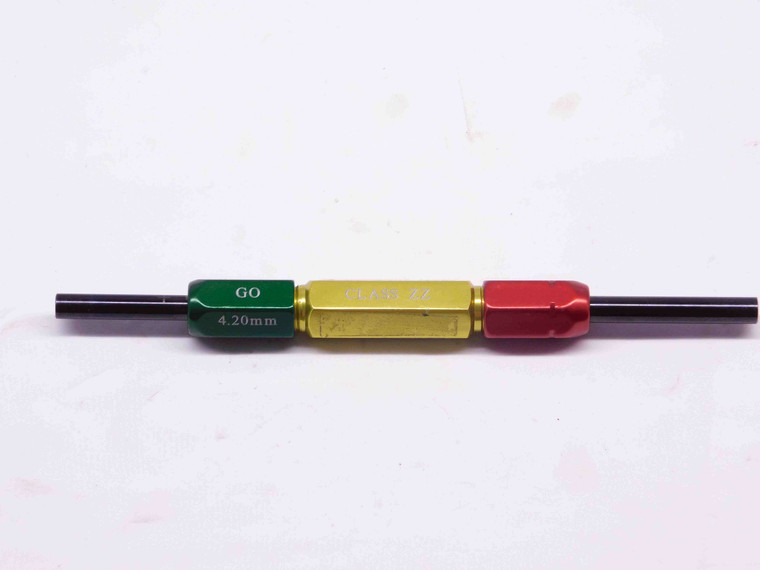 4.200 & 4.450 CL ZZ METRIC PIN PLUG GAGE GO NO GO 4.500 -.050 5 .1654 4.20 4.45 - CL0742OB4