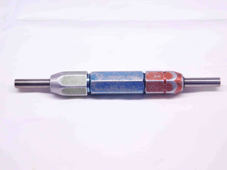 .2370 & .2400 CL ZZ PIN PLUG GAGE GO NO GO .2344 +.0026 15/64 6 mm .237 .240 - DM0019OB4