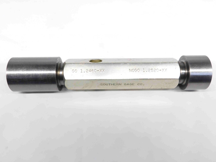 1.2460 & 1.2520 CL XX PIN PLUG GAGE GO NO GO 1.2500 +.0020 1 1/4 32 1.246 1.252 - TJ0025CL5