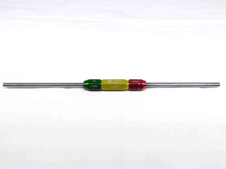 5.750 & 6.250 CL X METRIC PIN PLUG GAGE GO NO GO 6.000 -.250 6 .2461 5.75 6.25 - TJ0107SLW