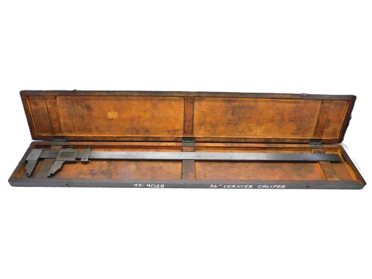 L.S. STARRETT No.122 INSIDE / OUTSIDE VERNIER CALIPER 0 - 36" RANGE MADE IN USA