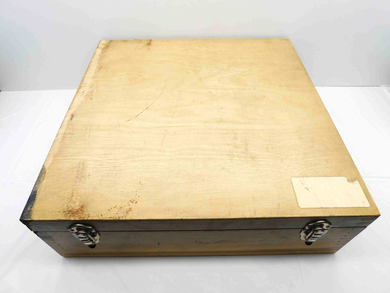 WOODEN FOAM PADDED STORAGE CASE WITH WORKING LATCHES 19.75" X 19.75" X 6.25" 