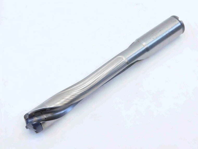 KENNAMETAL 21mm O.D. REPLACEABLE TIP DRILL XTP0827R5SS088 7/8 SHANK 2 FL - JG5769BY6
