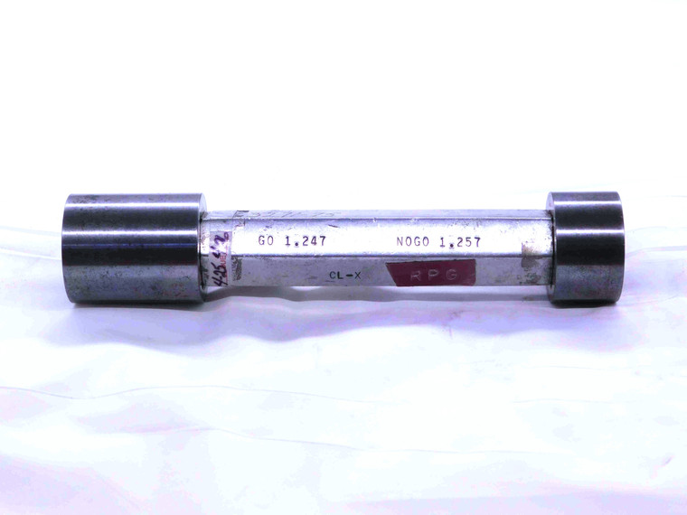 1.2470 & 1.2570 CL X PIN PLUG GAGE GO NO GO 1.2500 -.0030 1 1/4 32 1.247 1.257 - RD0020BT6