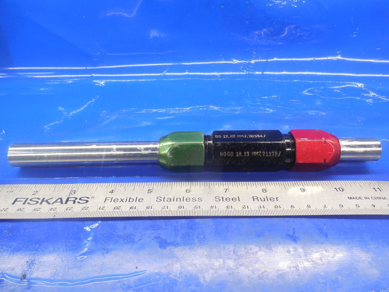 17.87 & 18.13 MM CLASS X SMOOTH PIN PLUG GAGE GO NO GO 18 18.0 MM .6875 -.016