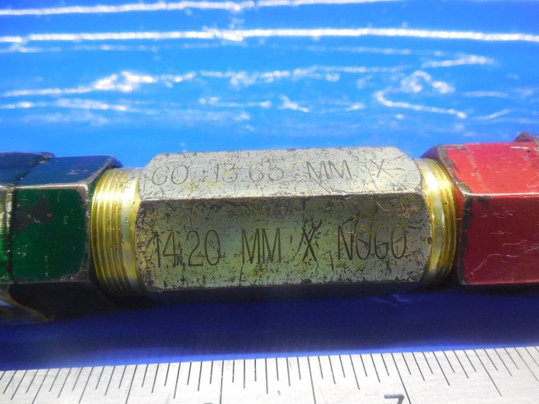 13.65 & 14.20 MM CLASS X SMOOTH PIN PLUG GAGE GO NO GO 14 14.0 MM .5625 -.0034
