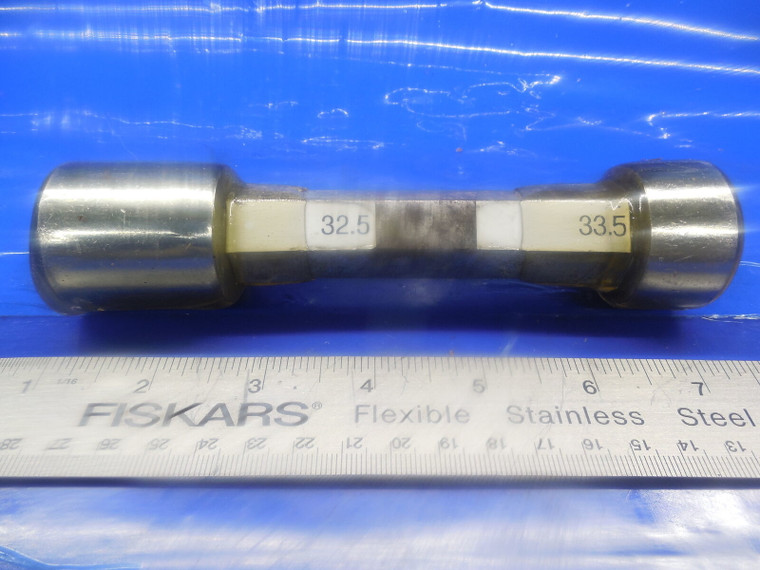 32.50 & 33.50 CLASS X SMOOTH PIN PLUG GAGE GO NO GO 32.50 33.50 MM 1.3125 +.0064
