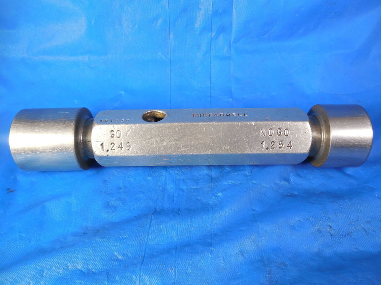 1.2490 & 1.2540 DIA. SMOOTH PIN PLUG GAGE GO NO GO UNDER & OVERSIZE 1.2500 1 1/4
