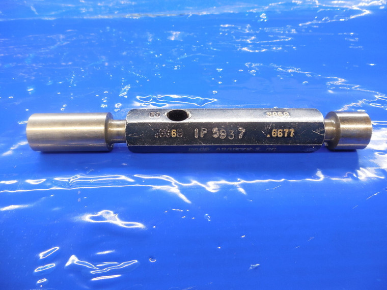 .6669 & .6677 DIA. CLASS Y SMOOTH PIN PLUG GAGE GO NO GO UNDERSIZE .6875 11/16