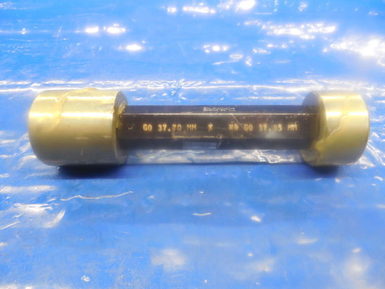 37.700 & 37.850 CLASS X METRIC PIN PLUG GAGE GO NO GO 38.0 UNDERSIZE 38mm 1.4843