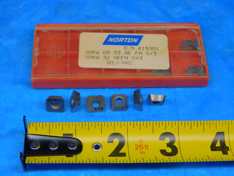 10PCS NEW NORTON SDKW 09 03 AE FN SY3 CARBIDE TURNING INSERTS SDKW 32 INDEXABLE - AR4804RDT