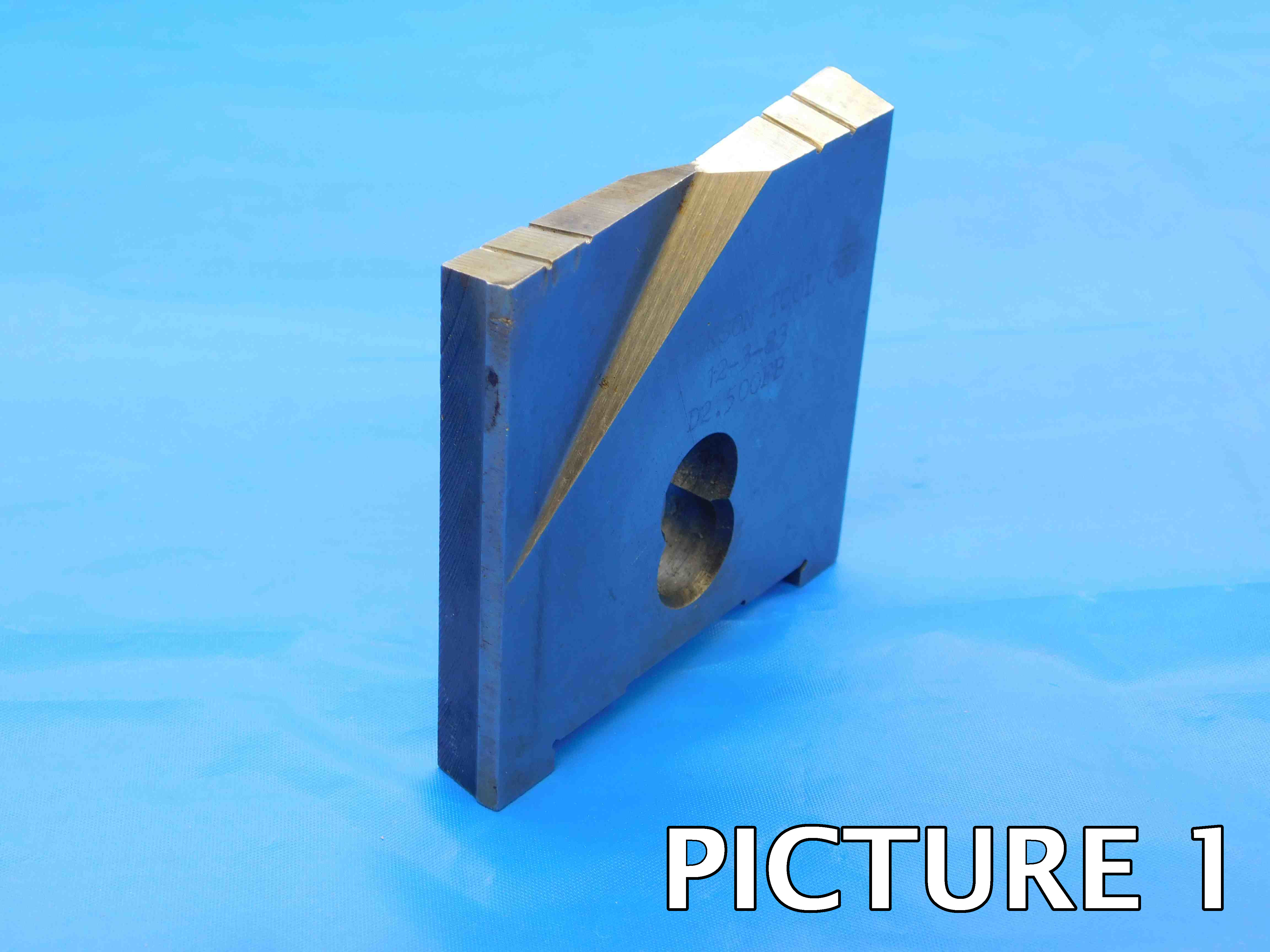 ins-pic-13a.jpg ins-pic-13a.jpg